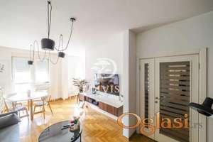 Svetao trosoban stan u Sazonovoj, 74 m2, terasa, lift